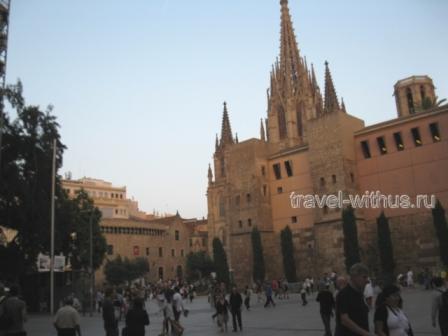 Кафедральный собор Барселоны им. Святой Евлалии(Cathedral of Santa Eulalia)(фото)