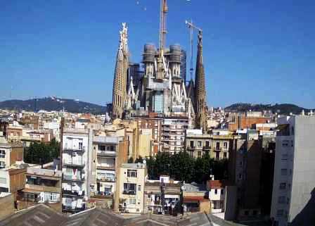 Вебкамера Барселоны: вид на храм Саграда Фамилия (фото)