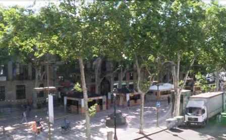  Веб-камера Барселоны: вид на Центр Искусств Санта Моника, Рамбла (фото)