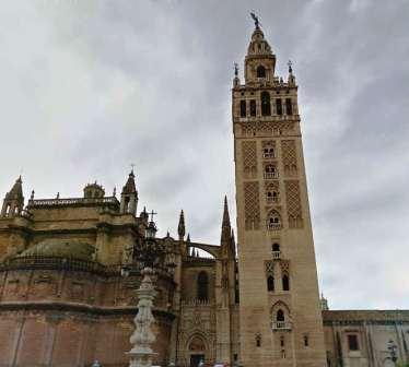 Башня Хиральда в Севилье (Torre La Giralda) (фото)
