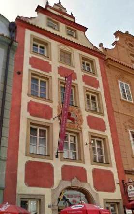 Отель Красный лев в Праге (Red Lion) (фото)