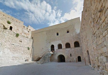 Замок Миравет в Таррагоне (Castillo de Miravet) (фото)