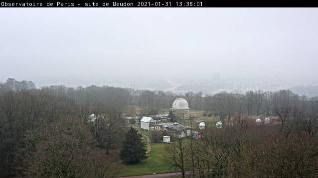 veb-kamera-parizha-vid-na-observatoriyu.jpg