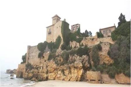 Замок Тамарит в Альтафулье (Castell de Tamarit) (фото)