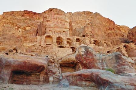 Древний город Петра в Иордании