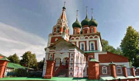 Гарнизонный храм Архангела Михаила в Ярославле (фото)
