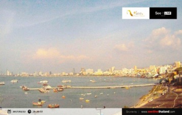 Фото, сохраненное с вебкамеры: вид на побережье со смотровой площадки PATTAYA City Sign