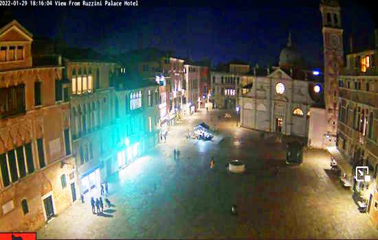 Веб-камера Венеции: вид на площадь Санта-Мария-Формоза